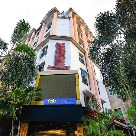 Fabhotel Prime Ivory Inn - Park Circus Calcutta Buitenkant foto